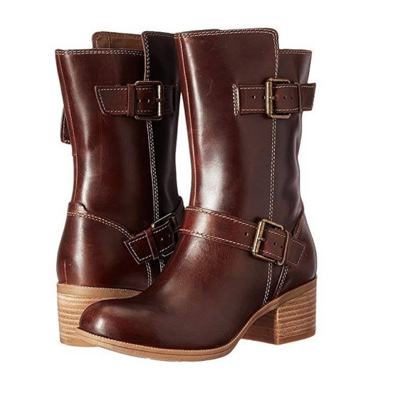 clarks engineer boots